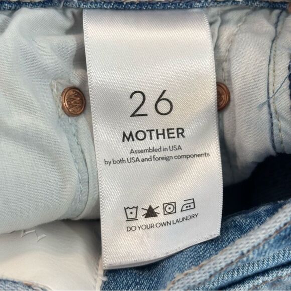 Mother The Trickster Fray Hem Biker Denim Shorts in Slay It With Flowers 26 - Picture 8 of 11